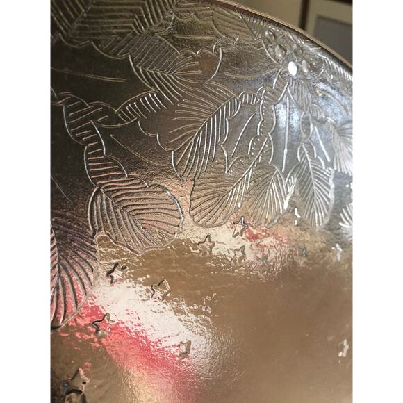 Pilgrim Glass Vintage 13" Party Platter Round Christmas Serving Plate Platter - Picture 3 of 3